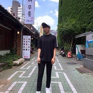 Meet your Posher, Justin